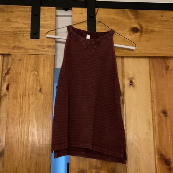 RVCA take it easy crop - Picture 3 of 3